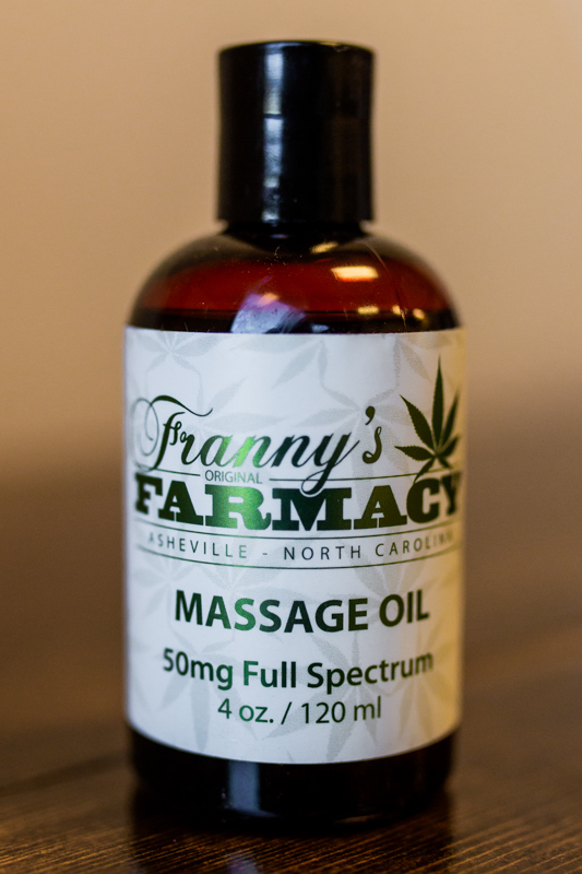 CBD Frannys Massage Oil-Front